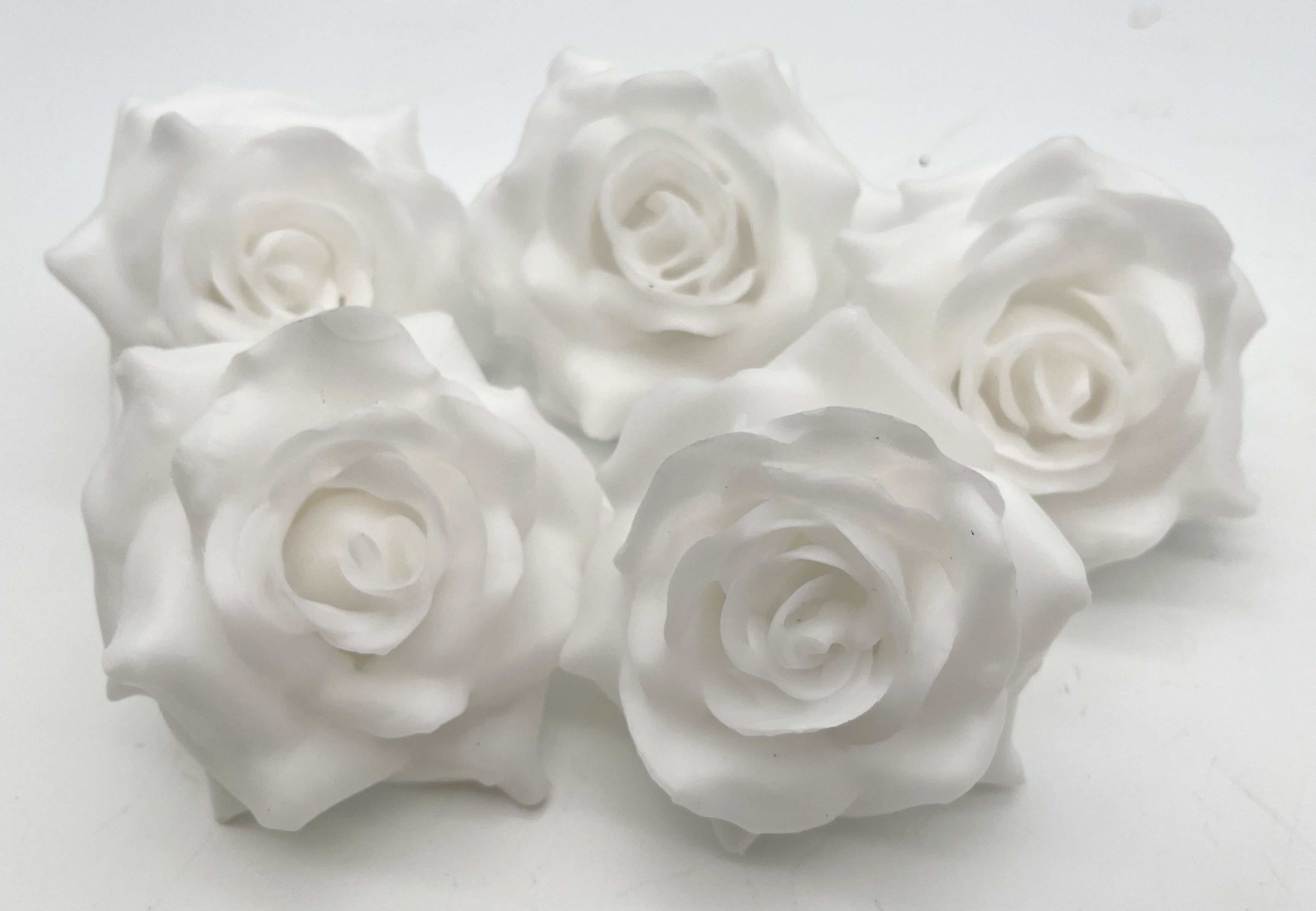Wachsrose - schneeweiß Rose aus Wachs